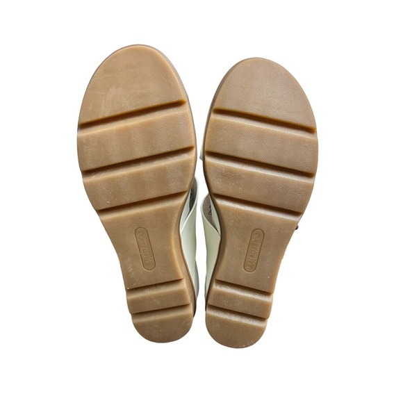 NWT Baretraps Womens Laralee Wedge Sandal Slides White Size‎ 9.5 - Picture 3 of 7